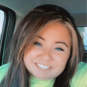 Meet your Posher, Alaina